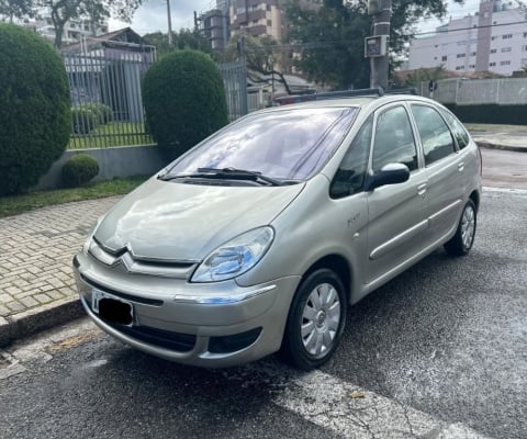 25.900,00 / XSARA PICASSO GLX 1.6 2012 COMPLETO PRATA