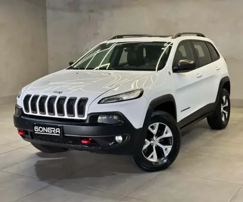 Jeep cherokee trailhawk 3.2 4x4 v6 aut 2014