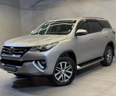 TOYOTA HILUX SWSRXA4FD 2020