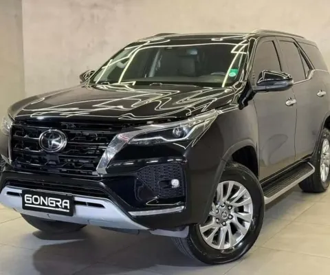 TOYOTA HILUX SW4 SRX 4X4 2.8 TDI 16V DIES. AUT. 2022