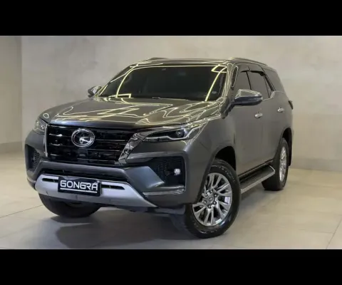 Toyota hilux sw4 srx 4x4 2.8 tdi 16v dies. Aut. 2021