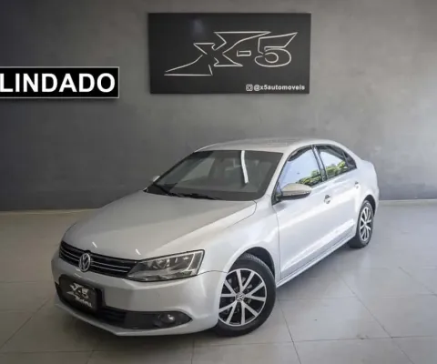 Volkswagen Jetta 2013 2.0 comfortline 120cv flex 4p tiptronic