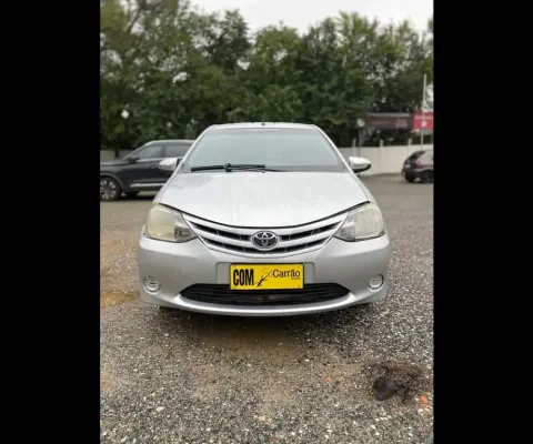 Toyota etios hb x 2014