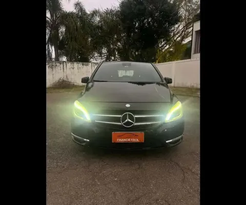 MERCEDES-BENZ B200CGI 2013