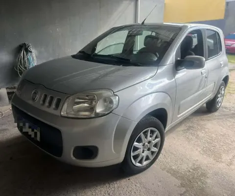 Fiat uno vivace 1.0 2014