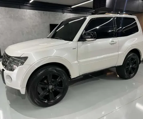 Mitsubishi mmc pajero hpe 3.8 g 2011