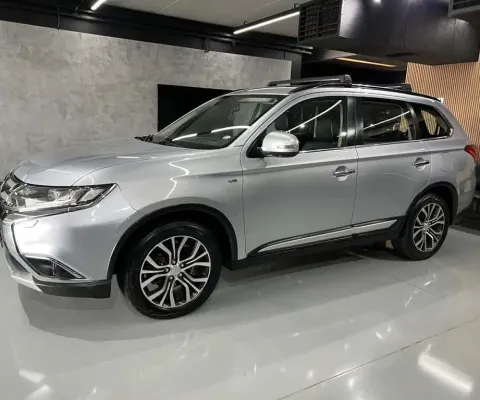 Mitsubishi mmc outlander 3.0 gt 2016