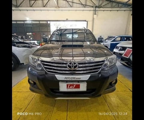 TOYOTA HILUXSW4 SRV4X4 2014