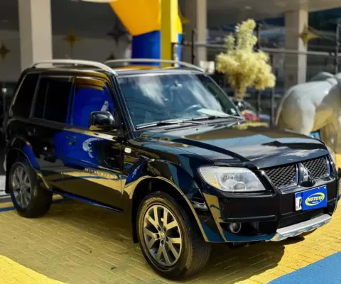 MITSUBISHI PAJERO TR4 FLEX HP 2011