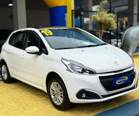 Peugeot 208 allure mt 2019