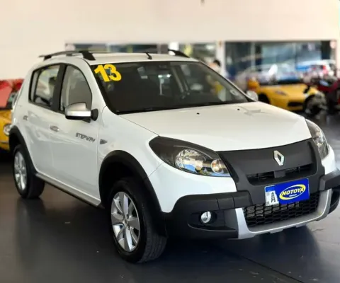 RENAULT SANDERO STW 16HP 2013