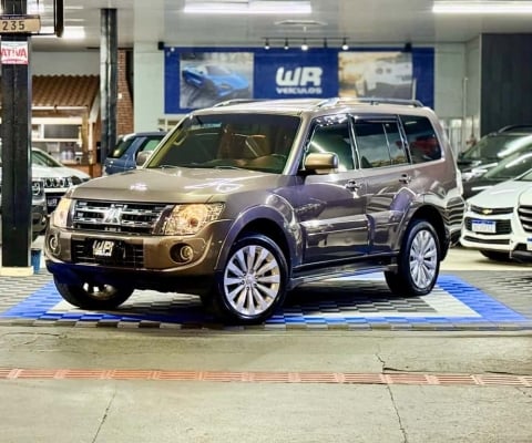 MITSUBISHI PAJERO FULL HPE 3.2 D 2013