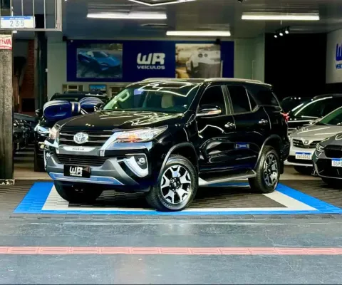 Toyota hilux swdmda4jd 2020