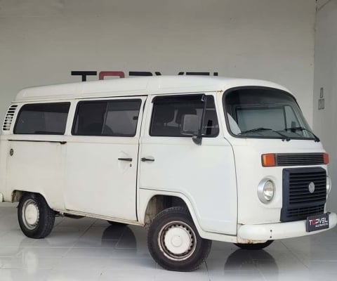 Volkswagen Kombi Lotação 1.4 Mi Total Flex 8V