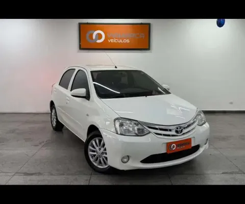 TOYOTA ETIOS HB XLS 2014