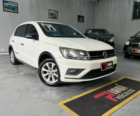  ESTILO + ECONOMIA!   VW/GOL Track 1.0 – 2017