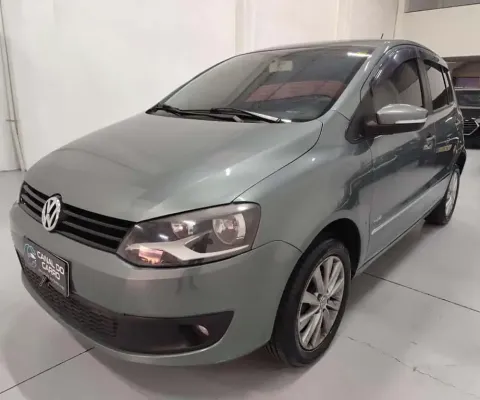 Volkswagen Fox Volkswagen VW/FOX 1.6 PRIME GII - Cinza - 2010/2011