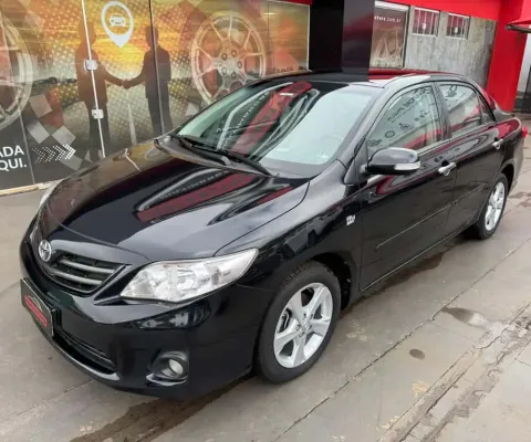 Toyota Corolla XEi 2.0 Flex aut 2013 - Preta - 2012/2013