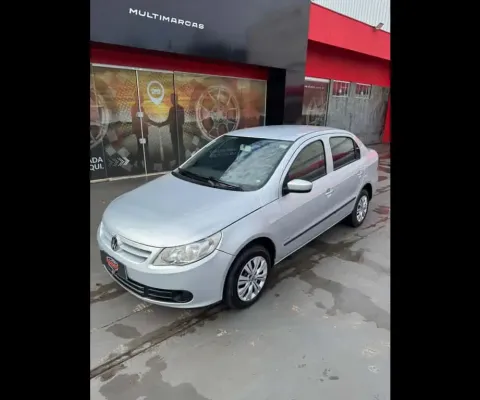 Volkswagen Voyage 1.0 completo 2010 - Prata - 2009/2010