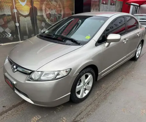 Honda Civic LXS AUT - Dourada - 2008/2008
