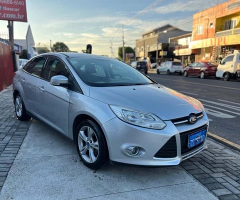 FORD FOCUS AT 1.6S 2014