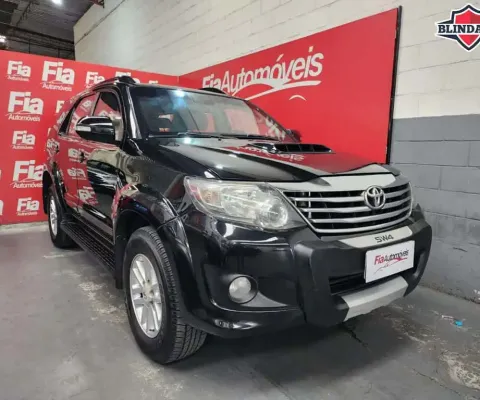 Toyota Hilux sw4 2015 3.0 srv 4x4 7 lugares 16v turbo intercooler diesel 4p automático