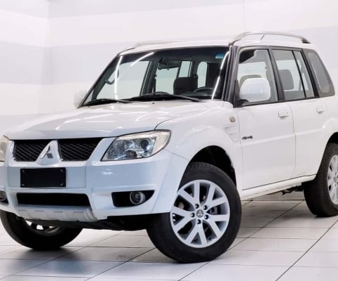 Mitsubishi Pajero tr4 2012 2.0 4x2 16v 140cv flex 4p automático