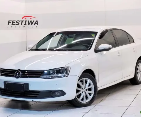 Volkswagen Jetta 2013 2.0 comfortline 120cv flex 4p tiptronic