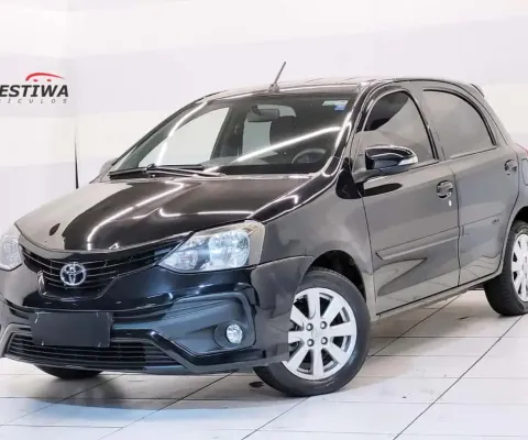 Toyota Etios 2019 1.5 x plus 16v flex 4p automático