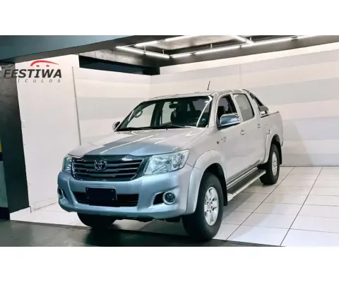 Toyota Hilux 2014 2.7 sr 4x2 cd 16v flex 4p automático
