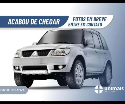 Mitsubishi pajero tr4 2.0 4x2 16v 140cv flex 4p manual