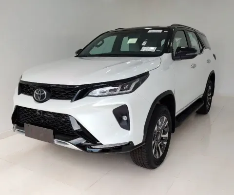 Toyota Hilux Sw4 Diamond 2.8 D4d Tbodie 7lug 4x4 Aut.okm2024