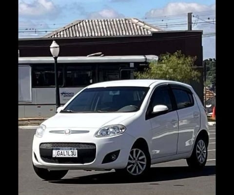 FIAT PALIO ATTRACT 1.4 2014