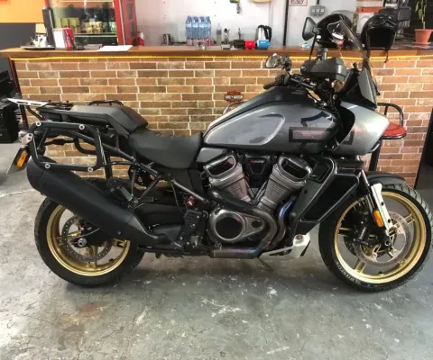 HARLEY-DAVIDSON PAN AMERCIA 1250 S