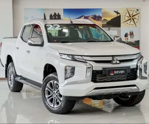 Mitsubishi L200 TRITON 2.4 16V TURBO DIESEL SPORT HPE-S CD 4P 4X4 AUTOMÁTICO