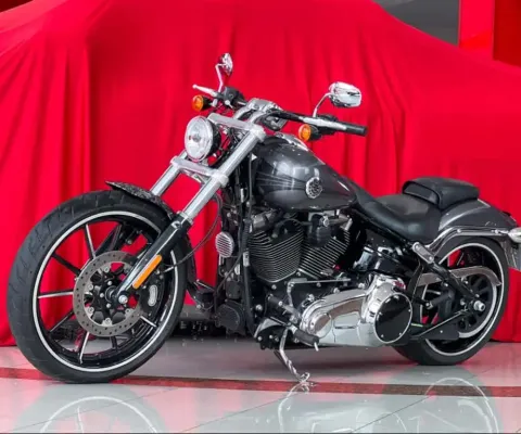 Harley Davidson Breakout FXSB
