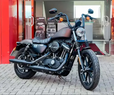 Harley Davidson Sportster XL883N
