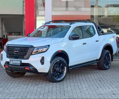 Nissan FRONTIER 2.3 16V TURBO DIESEL PRO4X CD 4X4 AUTOMÁTICO