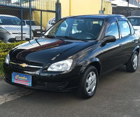 CHEVROLET CORSA CLASSIC 1.0 COMPLETO 2015 IMPECÁVEL 4 PNEUS NOVOS MANUAL E CHAVE RESERVA