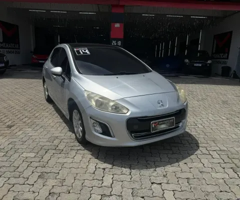 Peugeot 308 Active 2014 – Design Moderno e Conforto Garantido