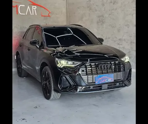 AUDI Q3 SPB Perf. Black 2.0 TFSI Tipt. Quat.