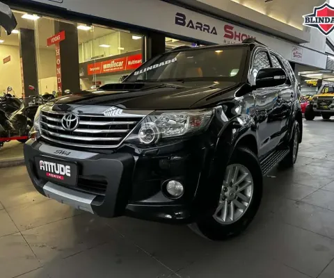 Toyota Hilux sw4 2013 3.0 srv 4x4 7 lugares 16v turbo intercooler diesel 4p automático