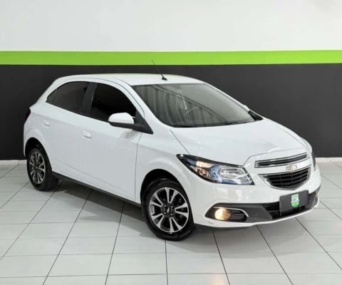 Chevrolet Onix HATCH LTZ 1.4 8V FLEX AUT. 4P - Branca - 2015/2016