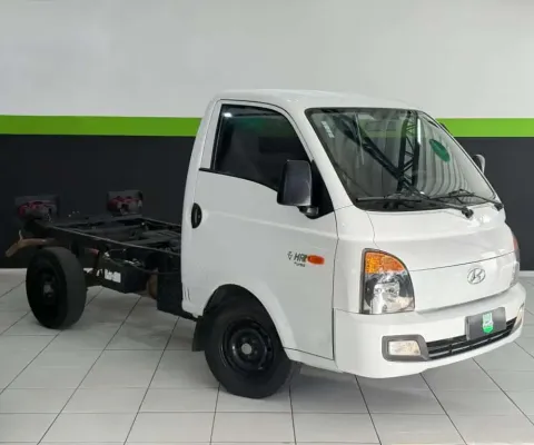 HYUNDAI HR 2.5 LONGO SEM CAÇAMBA 4X2 16V 130CV TURBO INTERCOOLER DIESEL 2P MANUAL