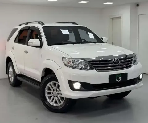 Toyota hilux sw4 4x2sr 2013