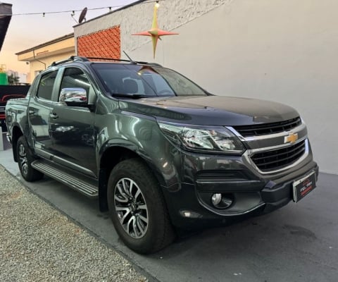 S10 2.8 12V HIGH COUNTRY CABINE DUPLA 4X4 TURBO DIESEL AUTOMÁTICO