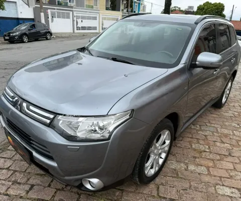 Mitsubishi Outlander 2014 3.0/ GT 3.0 V6 Aut.