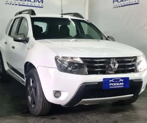 Renault Duster 2015 2.0 dynamique 4x2 16v flex 4p automático