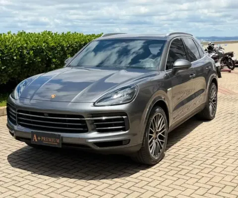 Porsche cayenne e-hybrid 3.0 v6 at
