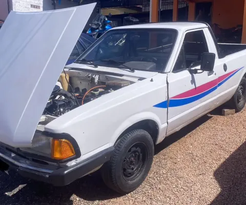 Ford Pampa 1.6 GL 8V CS – Clássica e Confiável
